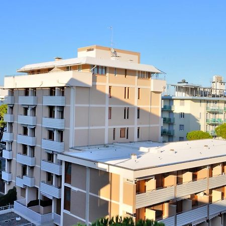 Condominio Bristol Bibione Exterior photo